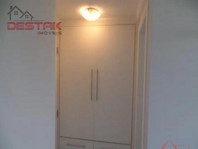 Apartamento à venda com 3 quartos, 111m² - Foto 10