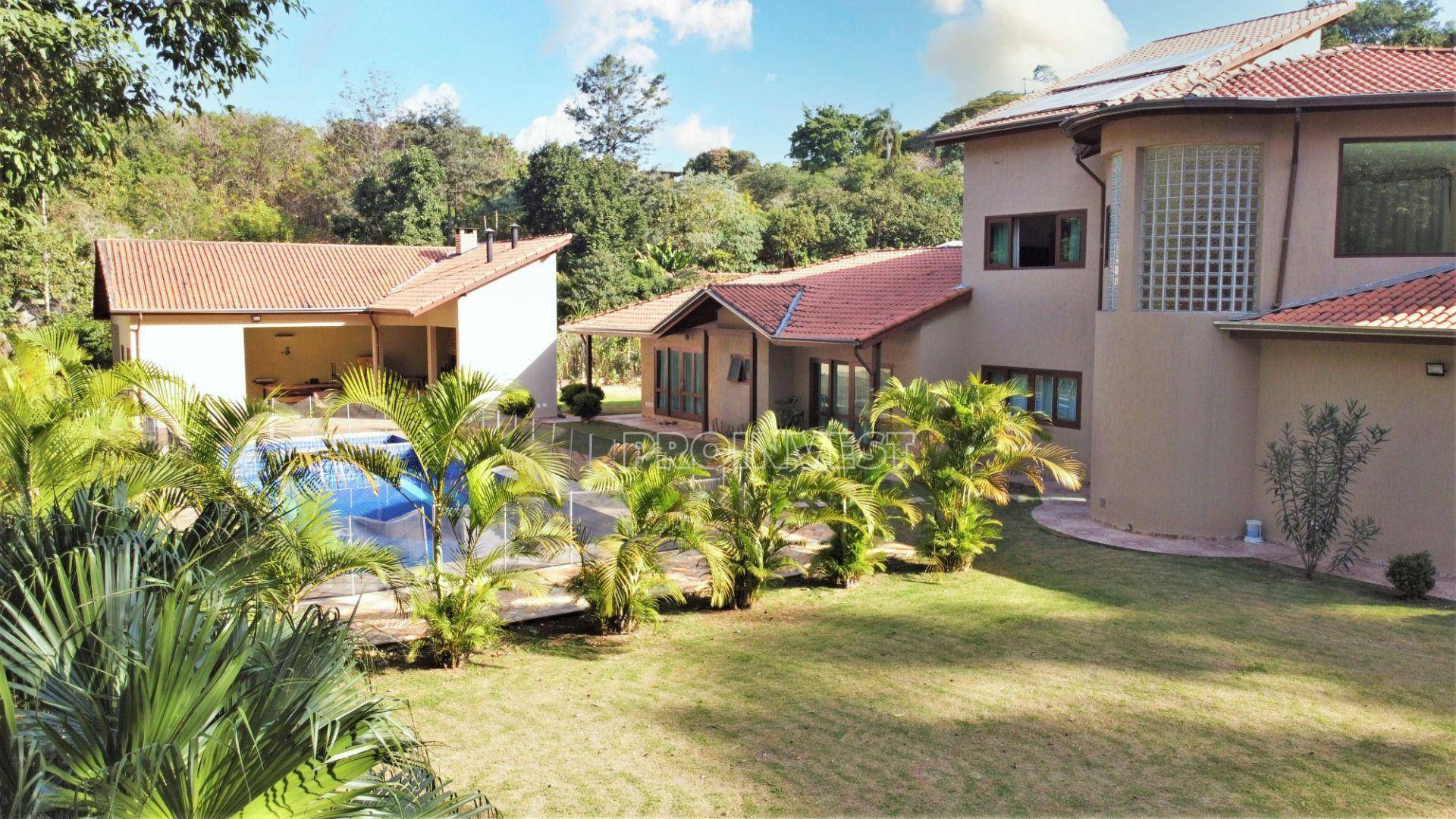 Casa de Condomínio à venda com 5 quartos, 674m² - Foto 3