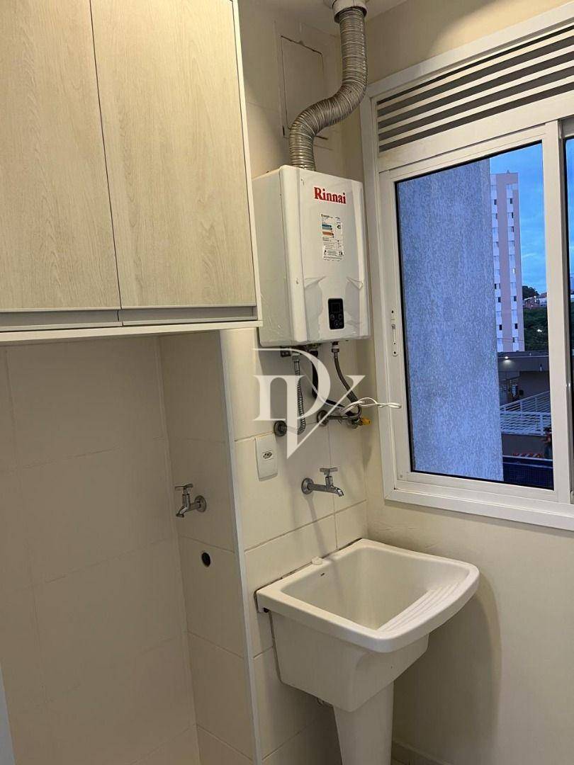 Apartamento para alugar com 3 quartos, 92m² - Foto 4