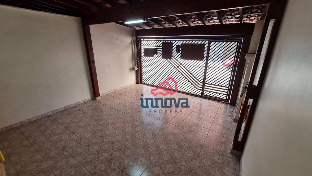 Sobrado à venda com 3 quartos, 110m² - Foto 4