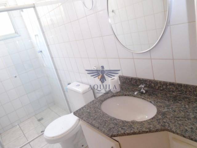 Apartamento para alugar com 2 quartos, 74m² - Foto 11