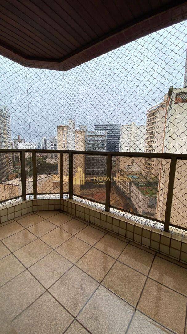 Apartamento à venda com 3 quartos, 130m² - Foto 11