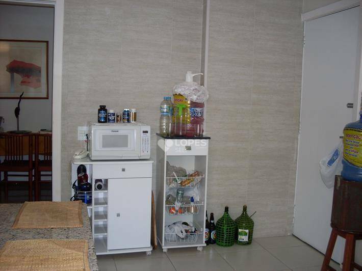 Apartamento à venda com 2 quartos, 83m² - Foto 9