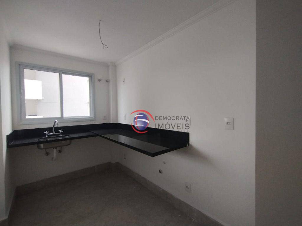 Apartamento à venda com 2 quartos, 63m² - Foto 11