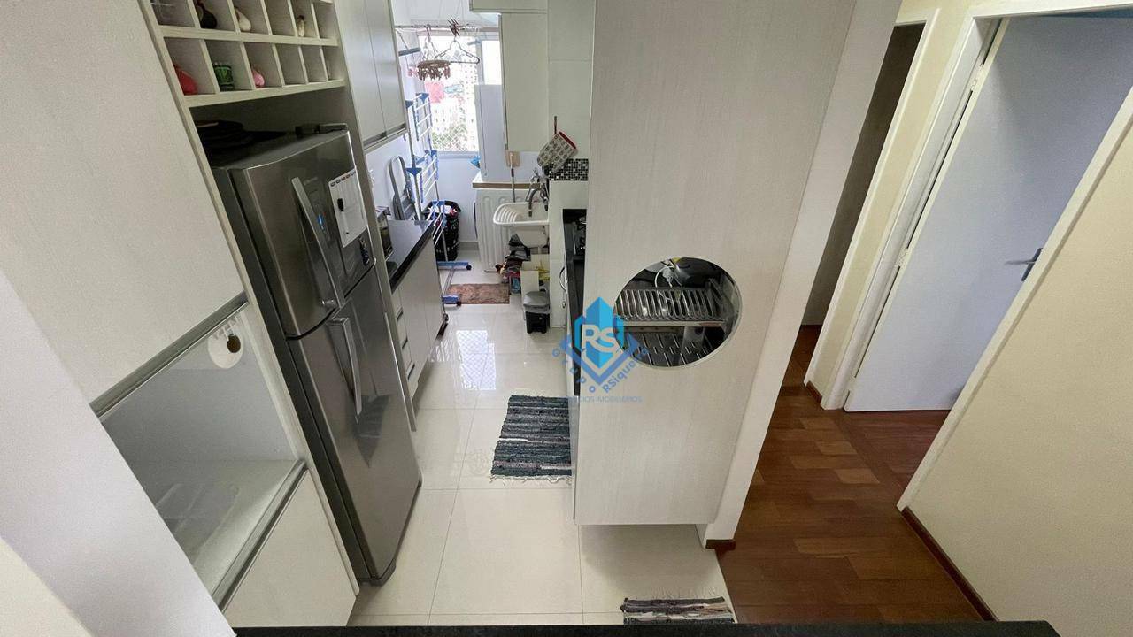 Apartamento à venda com 2 quartos, 50m² - Foto 13