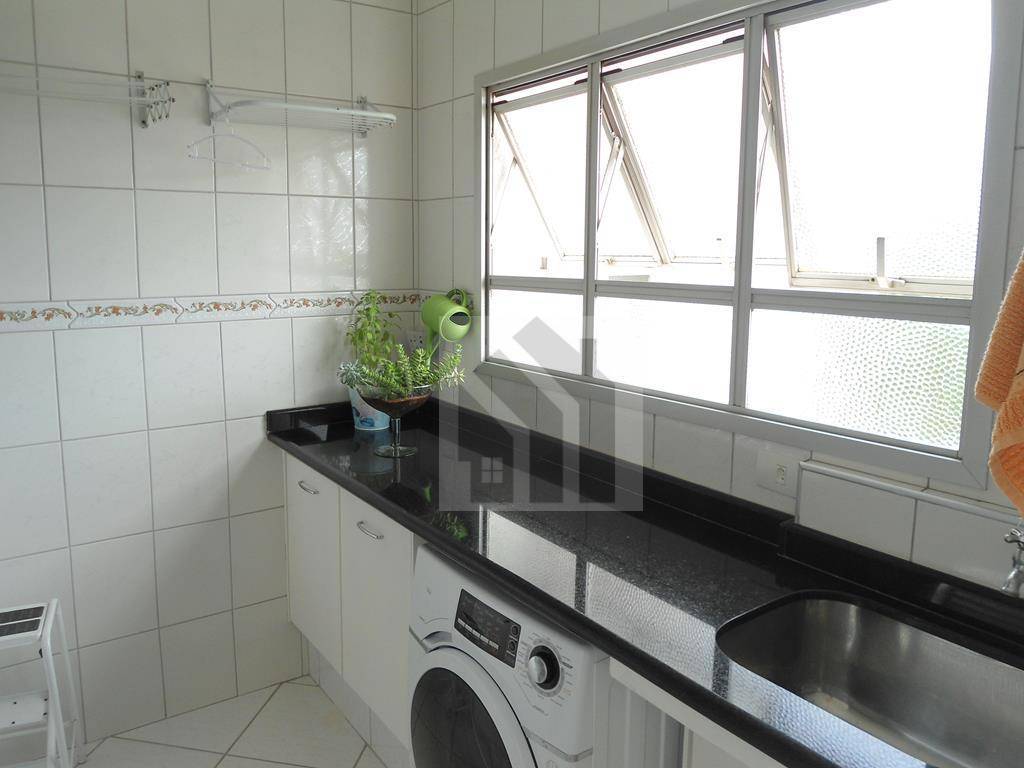 Apartamento à venda com 3 quartos, 87m² - Foto 19