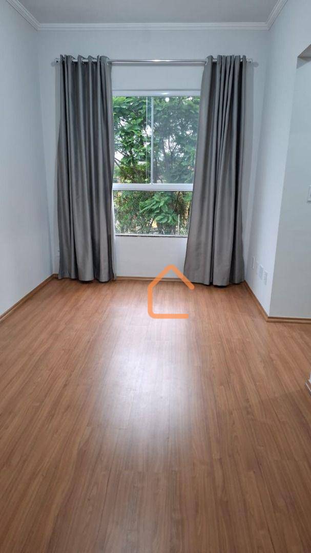 Apartamento à venda com 2 quartos, 59m² - Foto 2