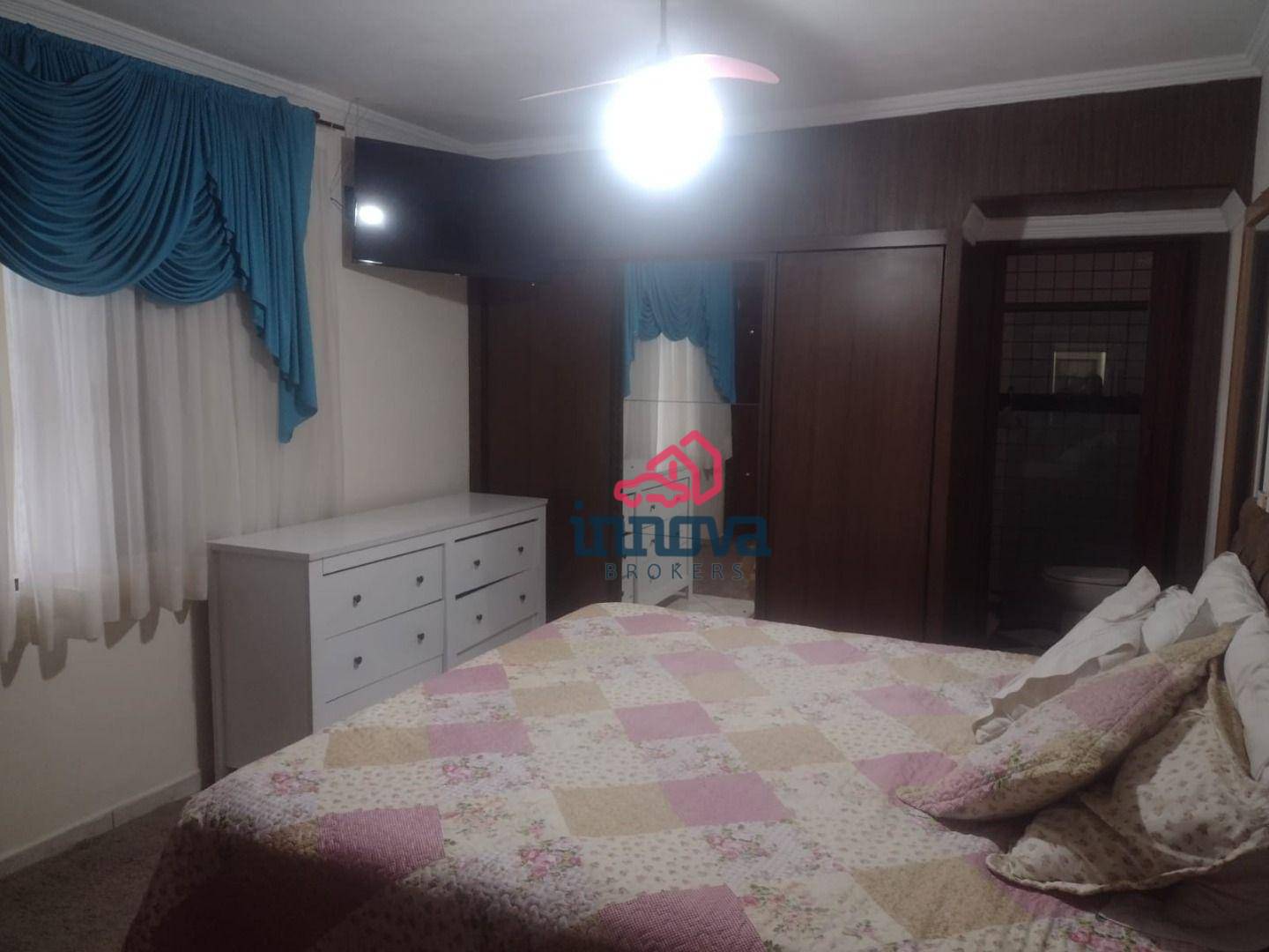 Sobrado à venda com 3 quartos, 239m² - Foto 24