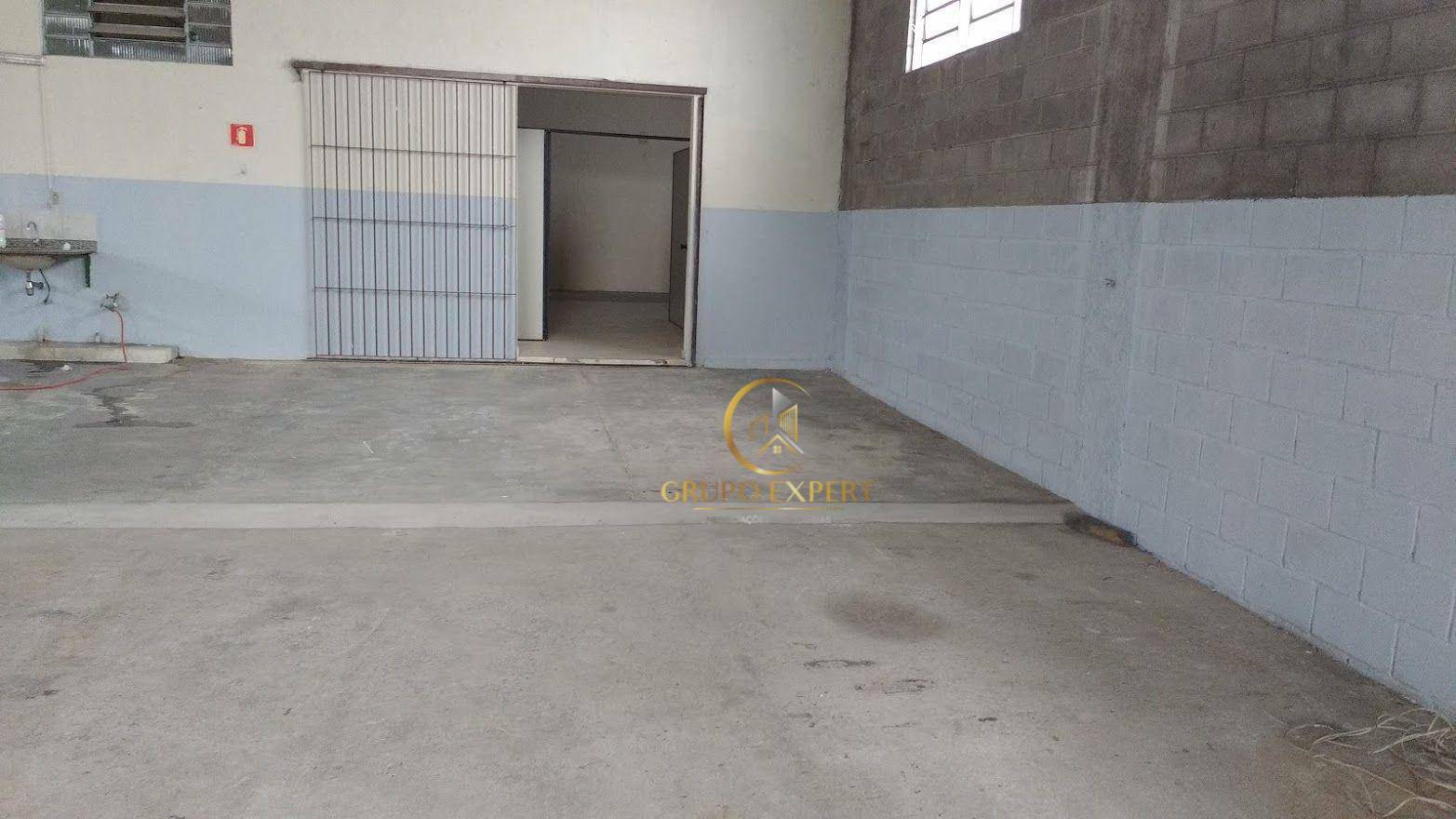 Depósito-Galpão-Armazém para alugar, 750m² - Foto 5
