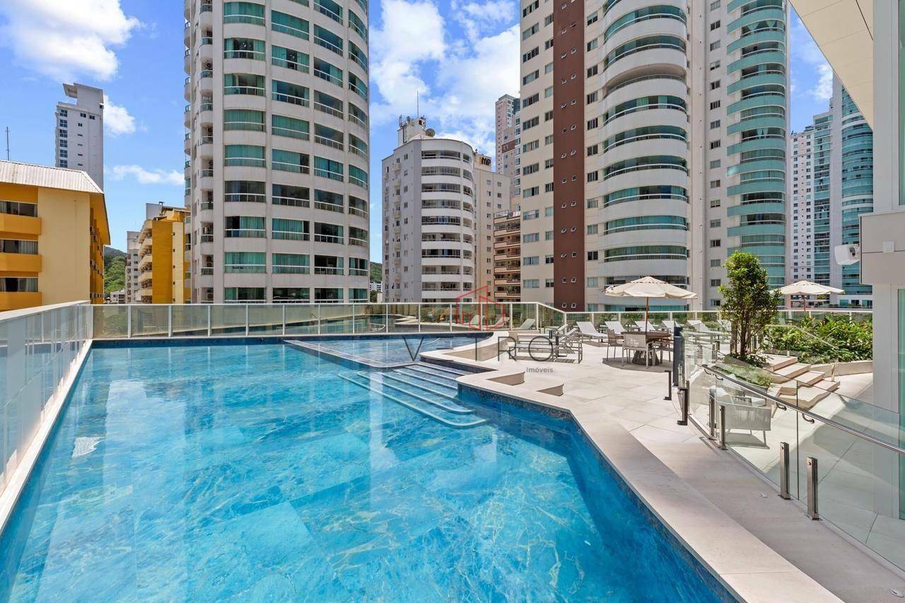 Apartamento à venda com 4 quartos, 223m² - Foto 23