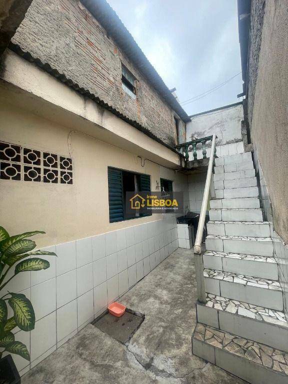 Casa à venda com 3 quartos, 150m² - Foto 10