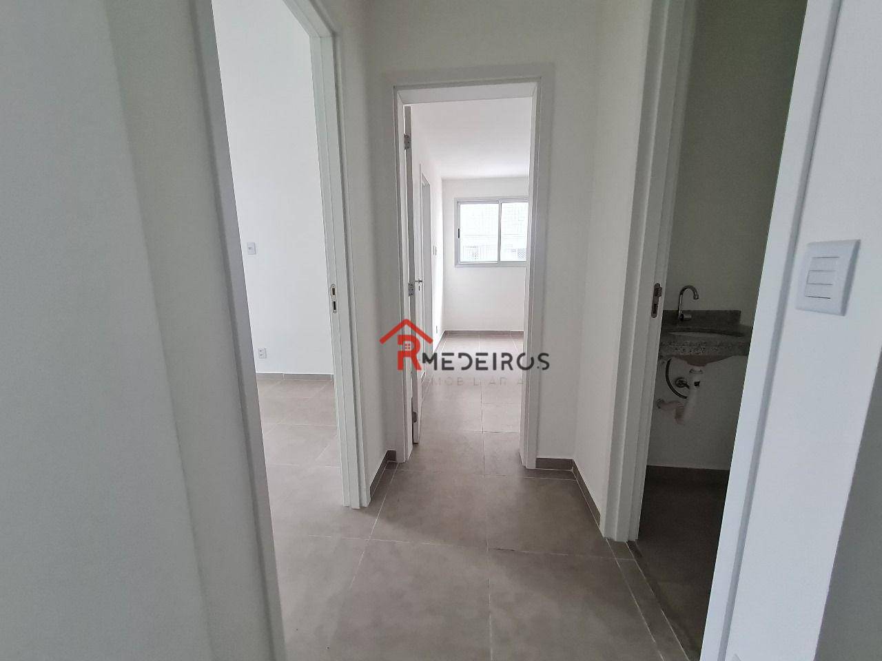 Apartamento à venda com 2 quartos, 77m² - Foto 7