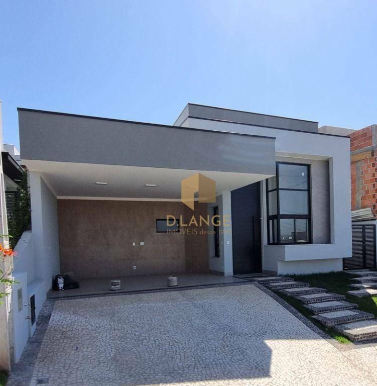 Casa de Condomínio à venda com 3 quartos, 205m² - Foto 2