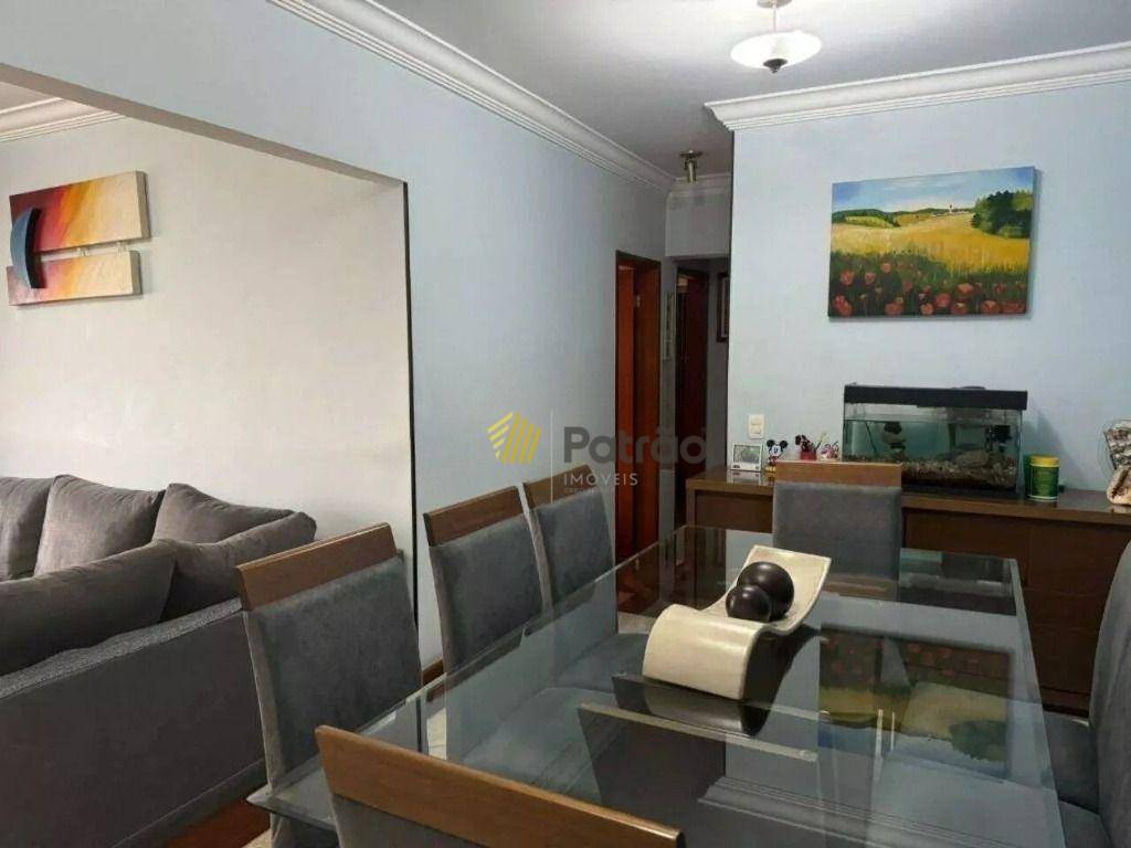 Apartamento à venda com 3 quartos, 110m² - Foto 11