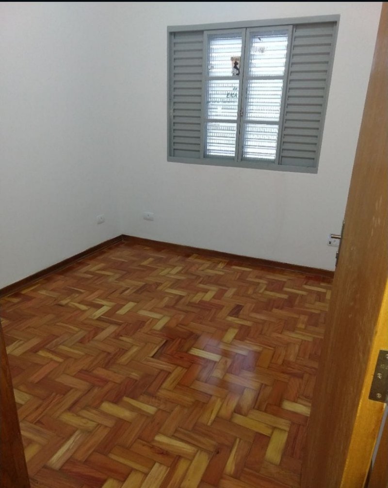 Prédio Inteiro para alugar com 6 quartos, 140m² - Foto 9