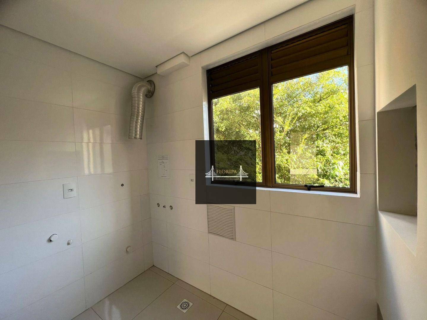 Apartamento à venda com 2 quartos, 105m² - Foto 7