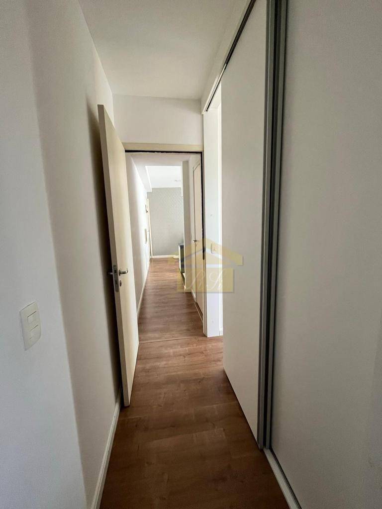 Apartamento à venda com 2 quartos, 46m² - Foto 11