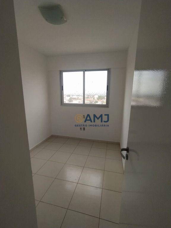 Apartamento à venda com 3 quartos, 74m² - Foto 10