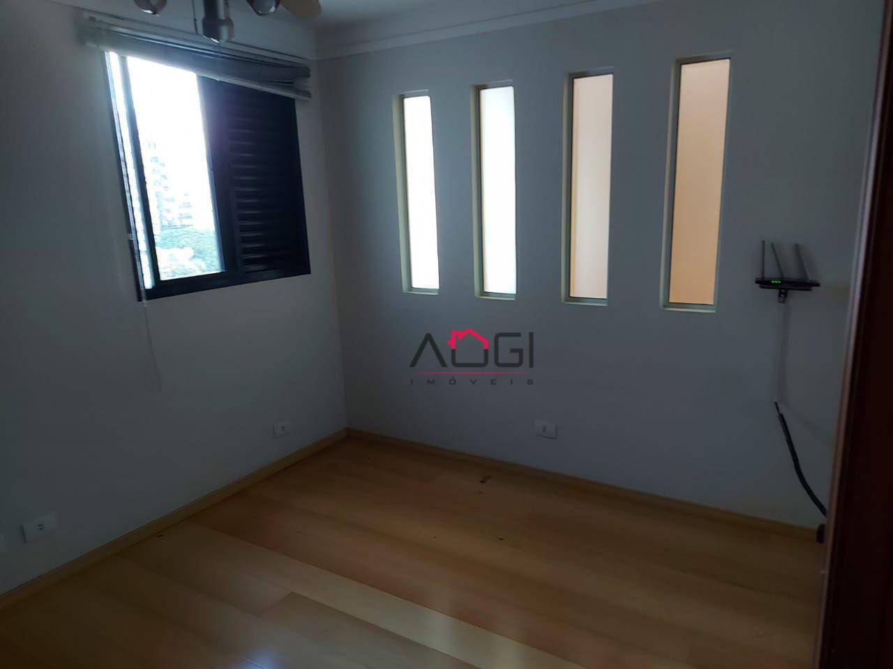 Apartamento à venda e aluguel com 4 quartos, 230m² - Foto 5