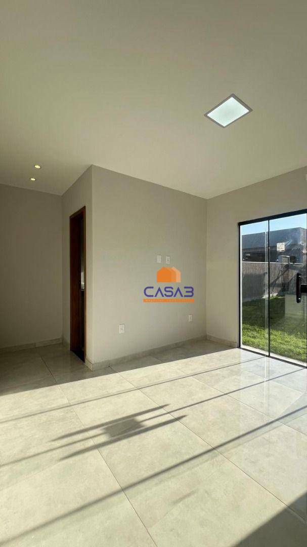 Casa à venda com 3 quartos, 100m² - Foto 10