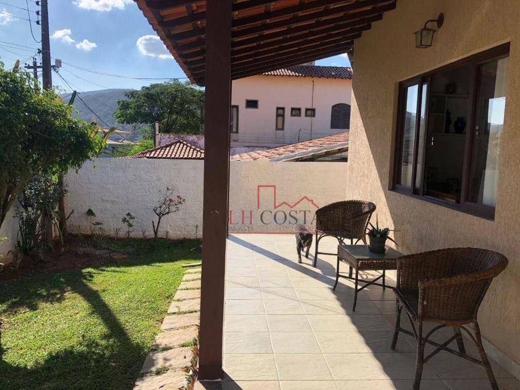 Casa de Condomínio à venda com 5 quartos, 274m² - Foto 28