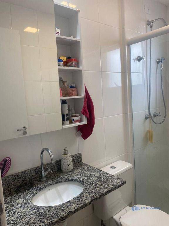 Apartamento à venda com 2 quartos, 62m² - Foto 13