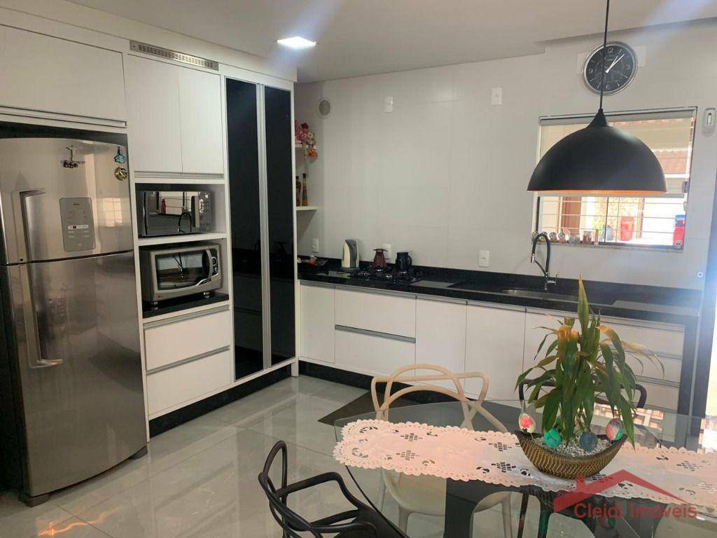 Sobrado à venda com 3 quartos, 127m² - Foto 21