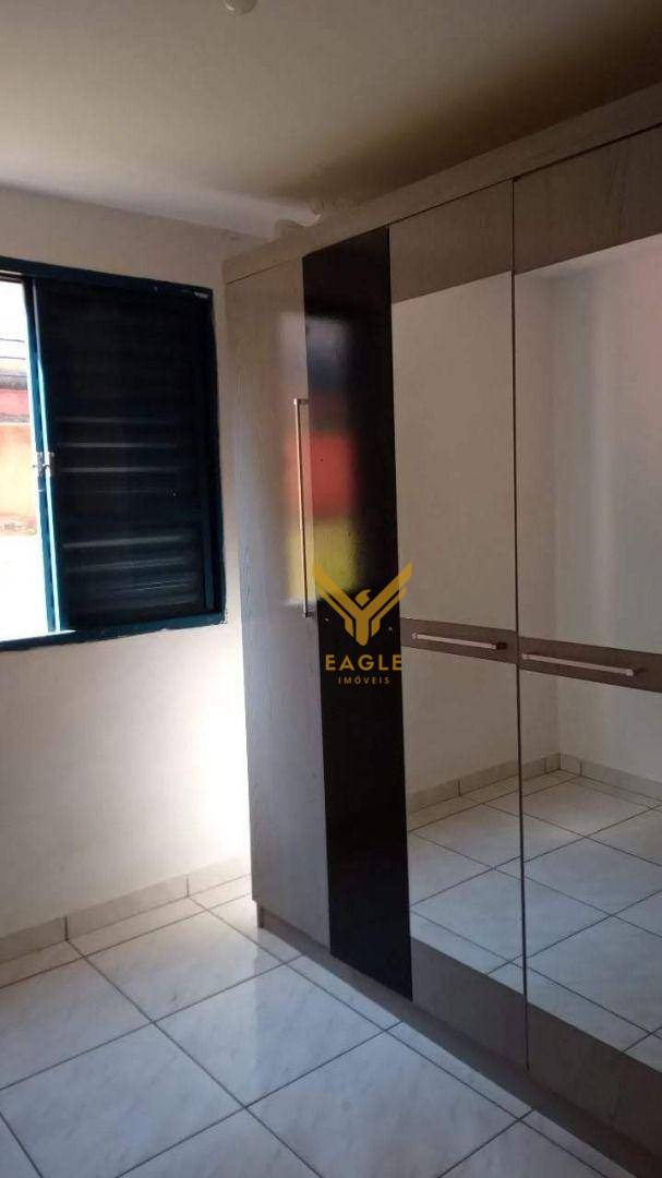 Apartamento à venda com 2 quartos, 46m² - Foto 4