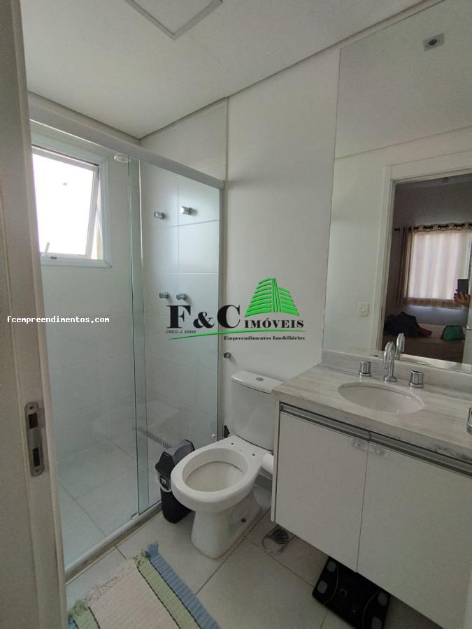 Apartamento à venda com 3 quartos, 97m² - Foto 4