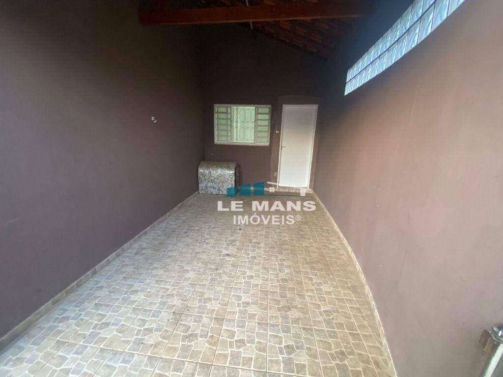 Casa à venda com 3 quartos, 105m² - Foto 6