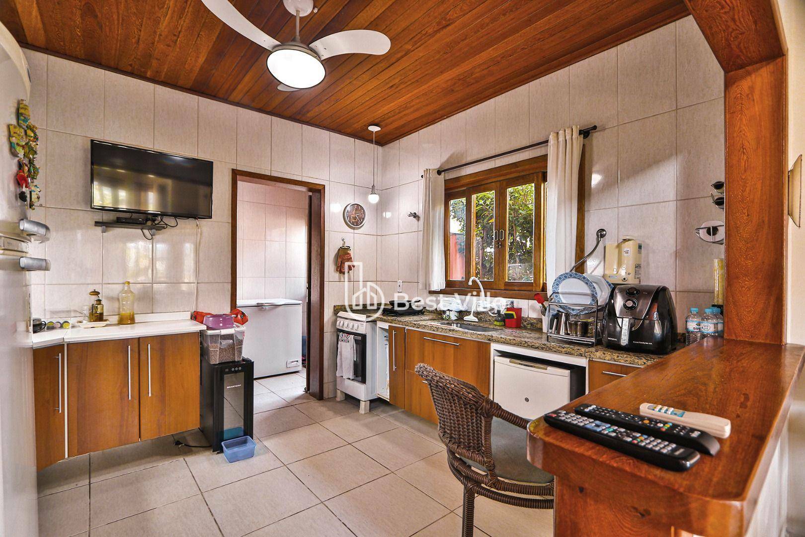 Casa de Condomínio à venda com 3 quartos, 180m² - Foto 9
