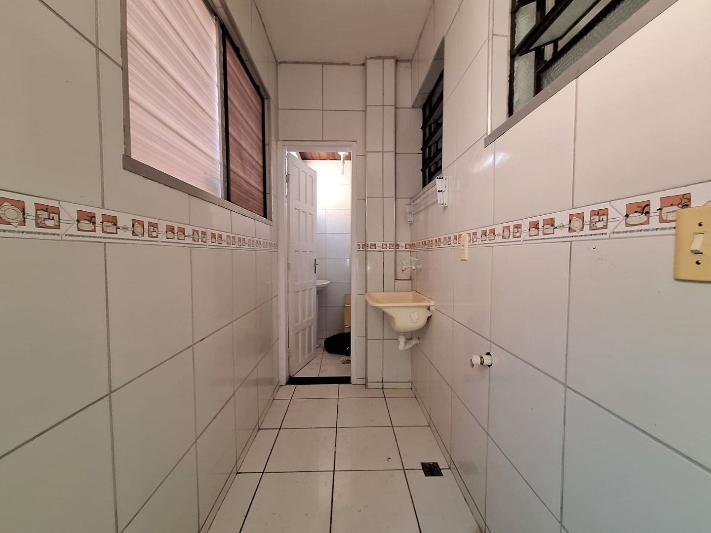 Apartamento para alugar com 3 quartos, 70m² - Foto 6