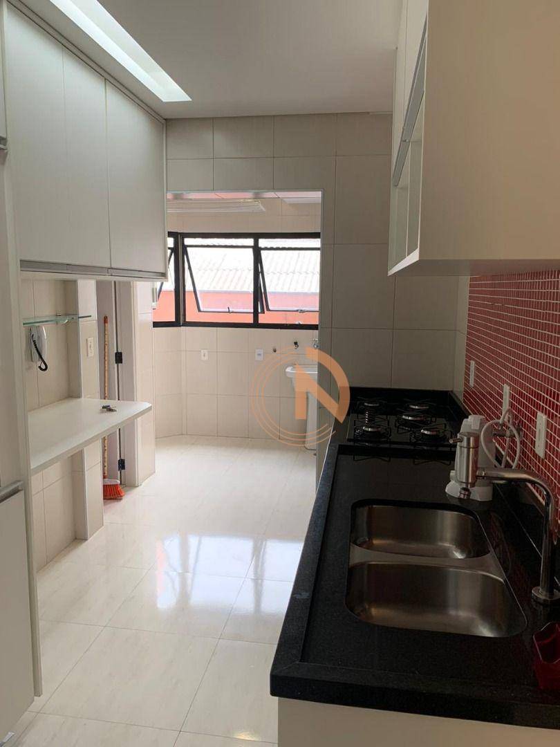 Apartamento à venda com 3 quartos, 81m² - Foto 12
