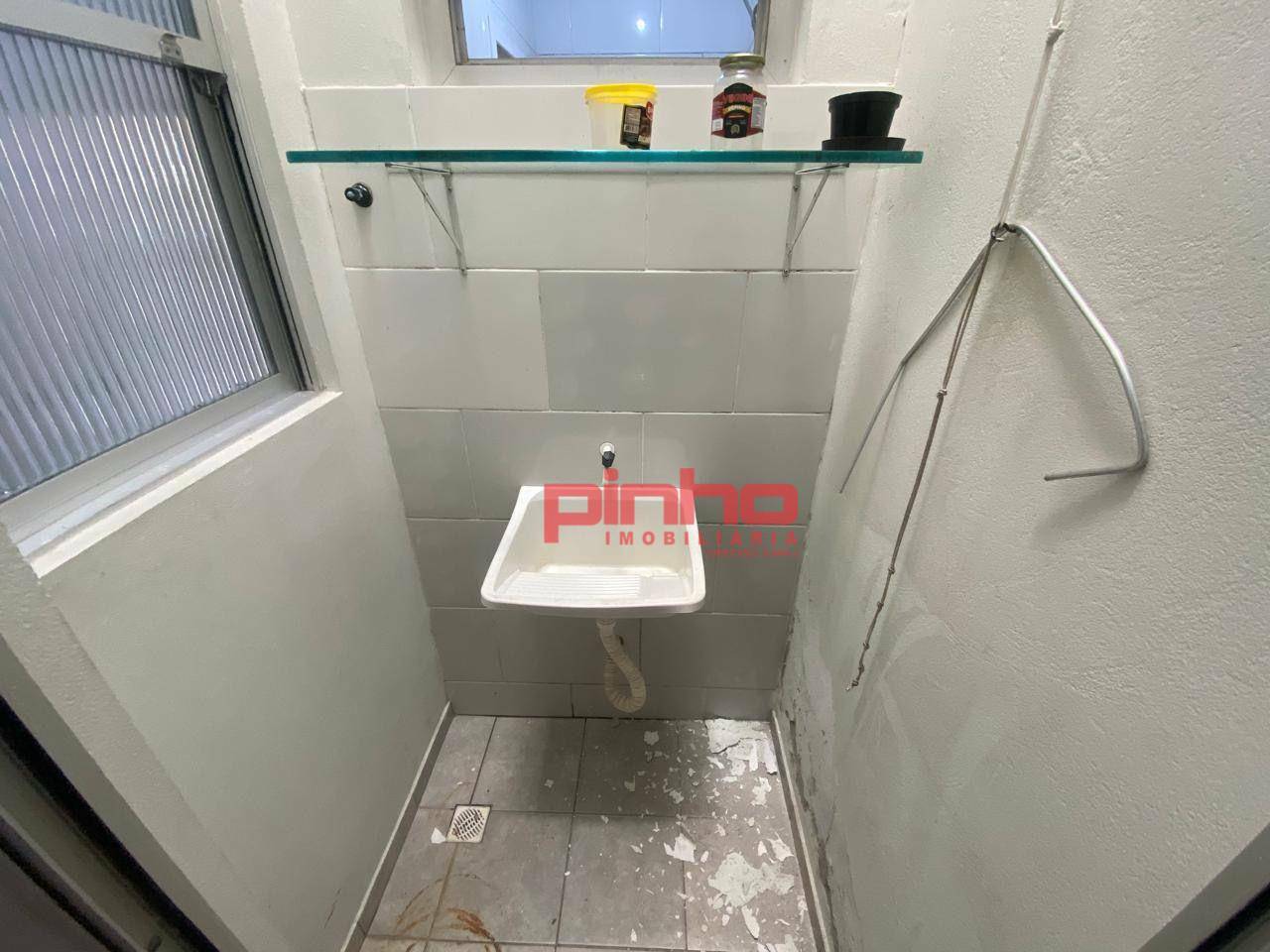 Apartamento para alugar com 1 quarto, 50m² - Foto 2