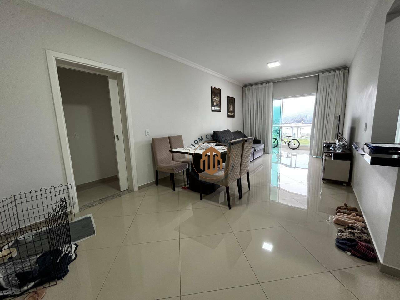 Apartamento à venda com 3 quartos, 111m² - Foto 8