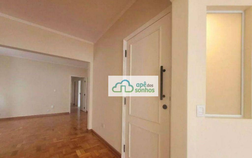 Apartamento para alugar com 3 quartos, 237m² - Foto 4