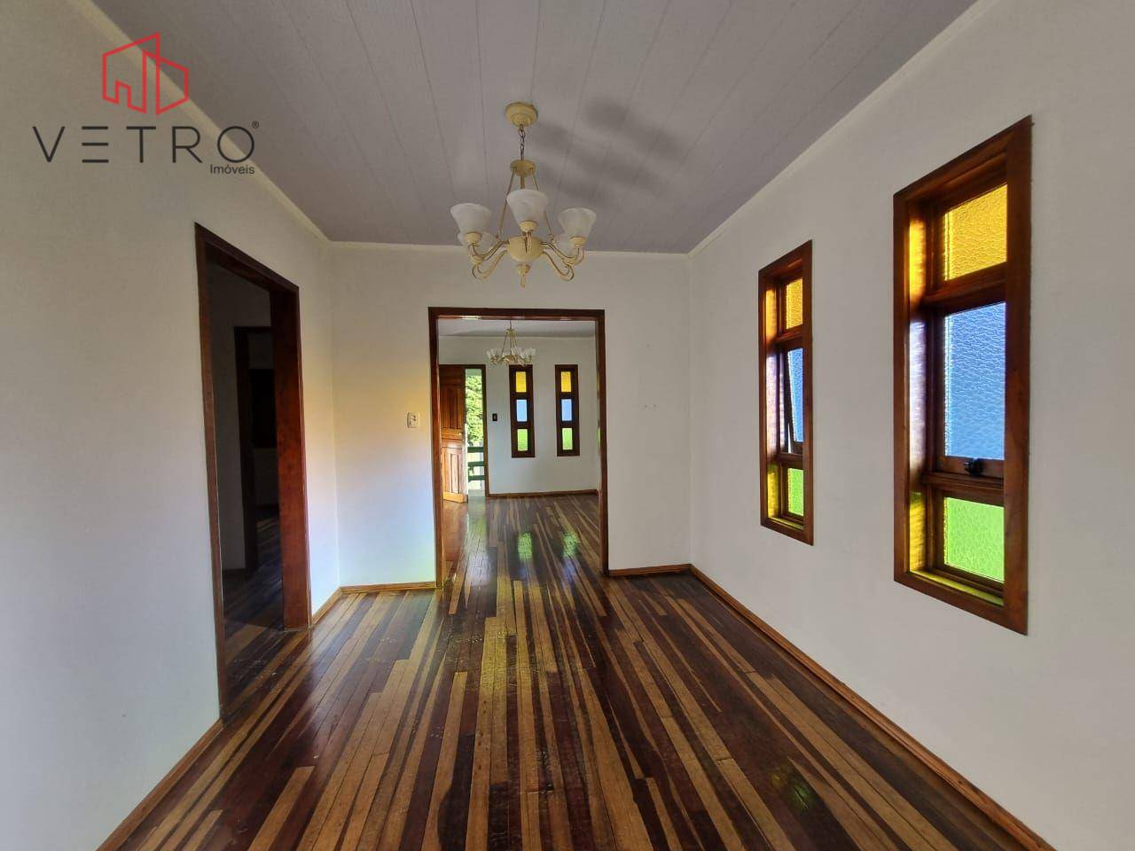 Casa à venda com 3 quartos, 163m² - Foto 3