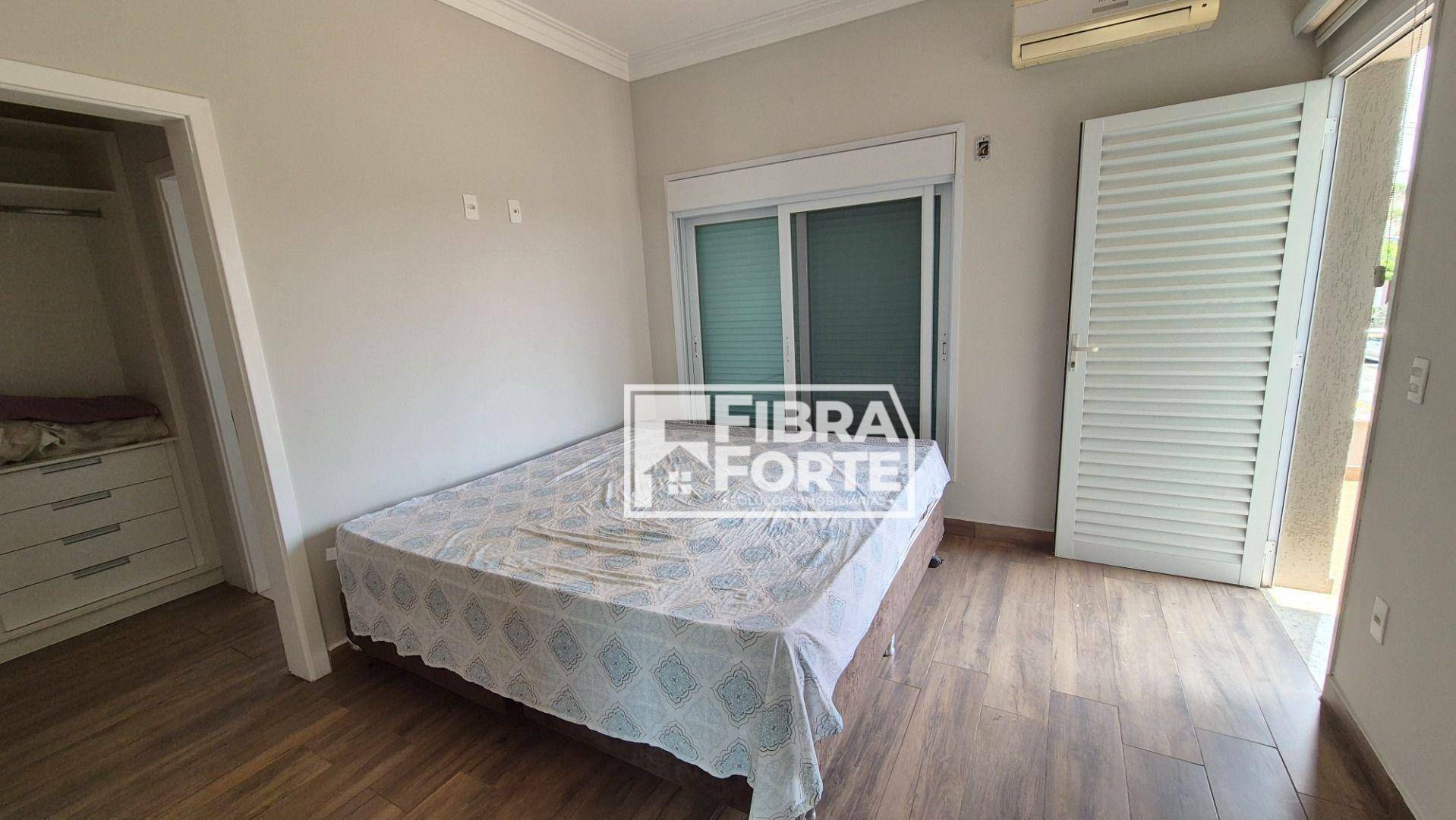 Casa de Condomínio para alugar com 4 quartos, 640m² - Foto 11