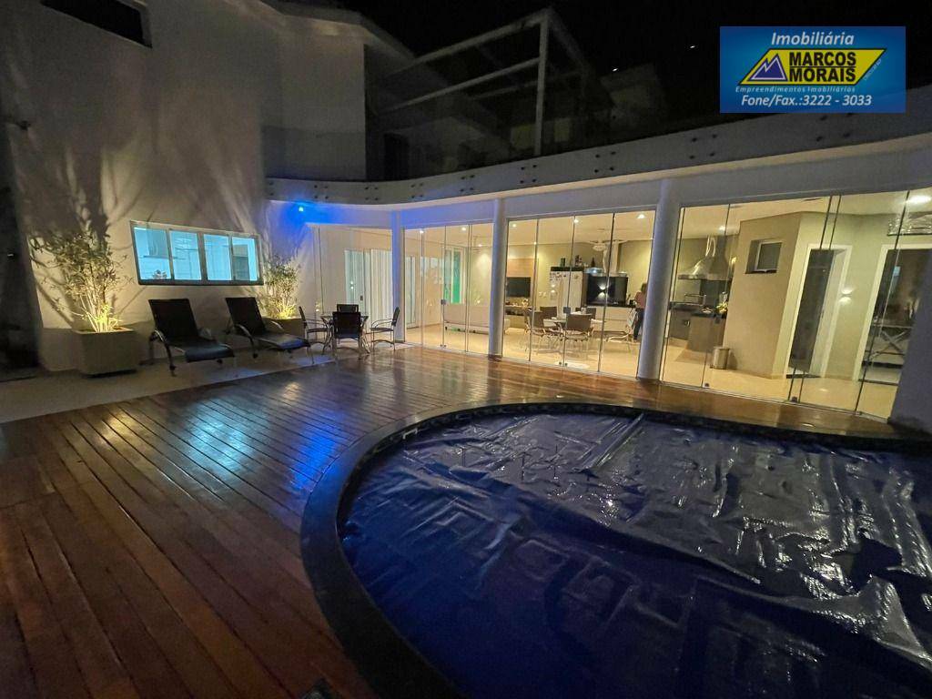 Casa de Condomínio à venda com 3 quartos, 415m² - Foto 32