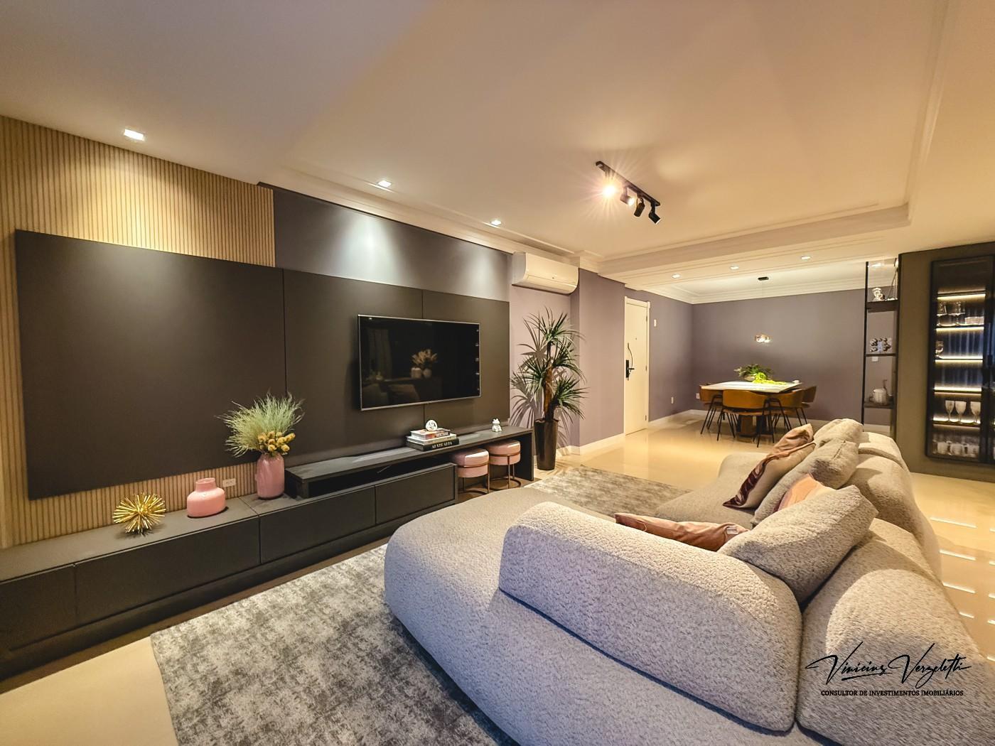 Apartamento para alugar com 3 quartos, 140m² - Foto 9