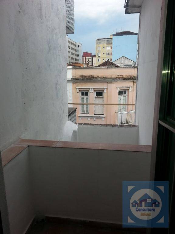 Apartamento à venda com 2 quartos, 75m² - Foto 13