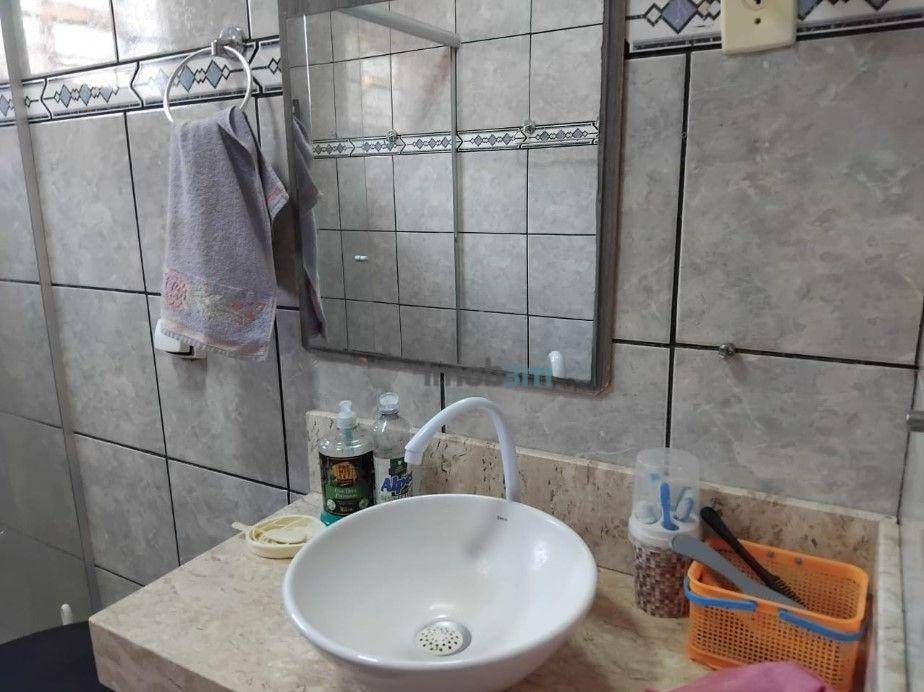 Chácara à venda com 2 quartos, 190m² - Foto 11