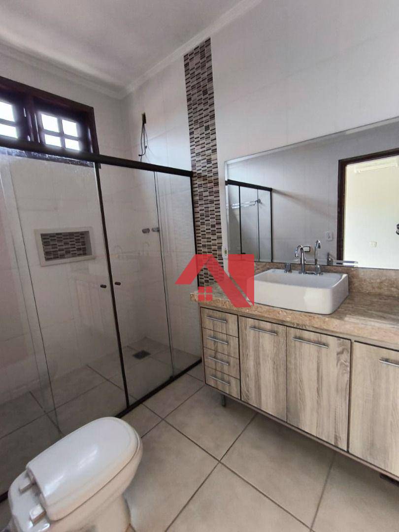 Sobrado, 3 quartos, 240 m² - Foto 4