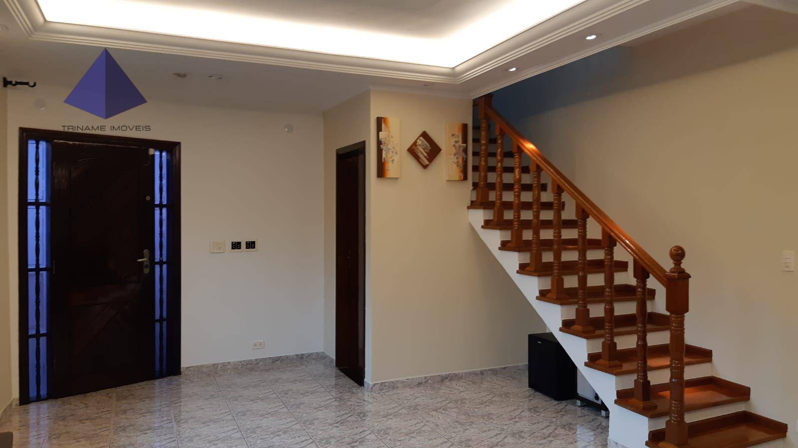 Sobrado à venda com 3 quartos, 164m² - Foto 1