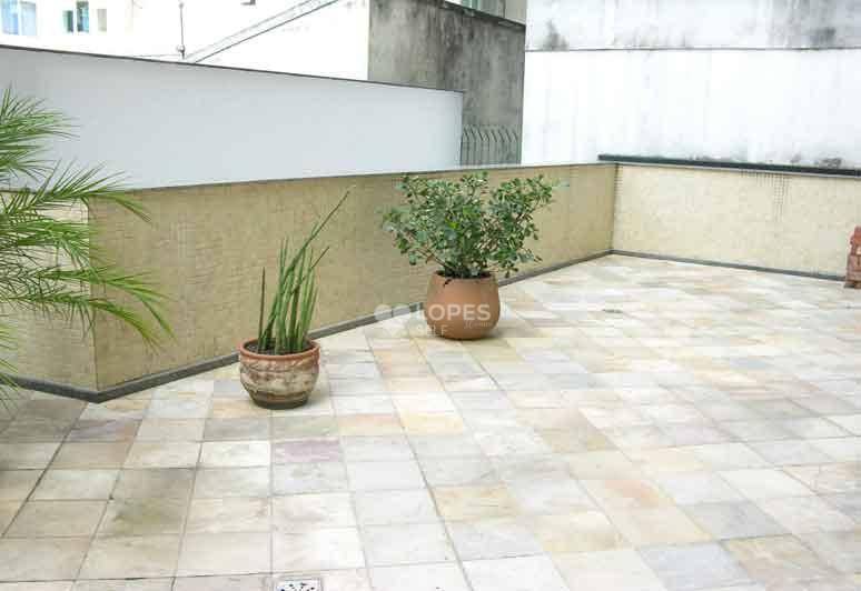 Apartamento à venda com 4 quartos, 150m² - Foto 16