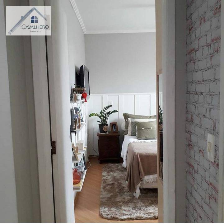 Apartamento à venda com 2 quartos, 62m² - Foto 12