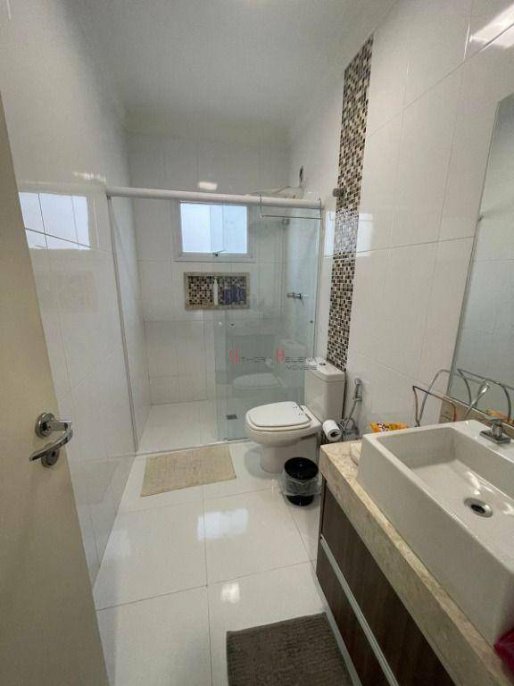 Casa de Condomínio à venda com 3 quartos, 361m² - Foto 43