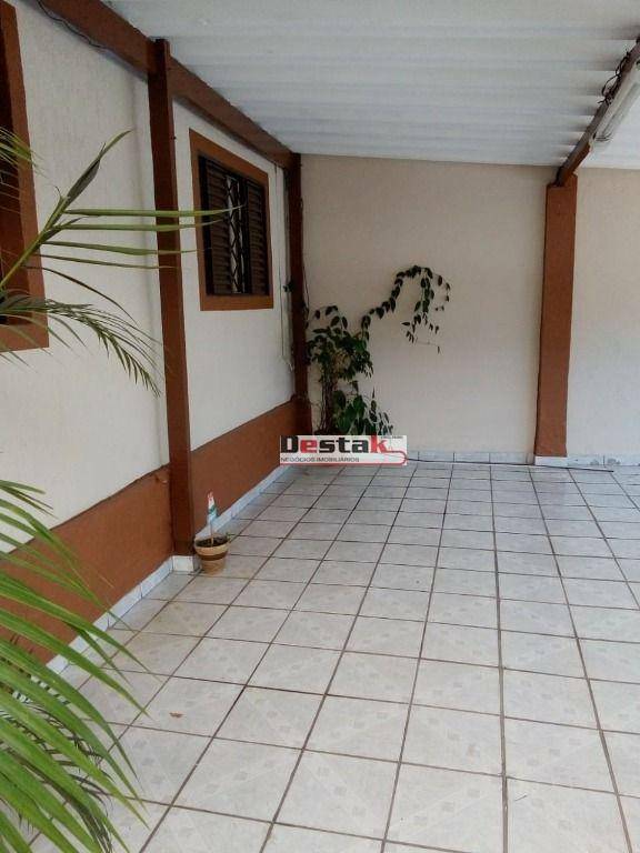 Casa à venda com 2 quartos, 140m² - Foto 19