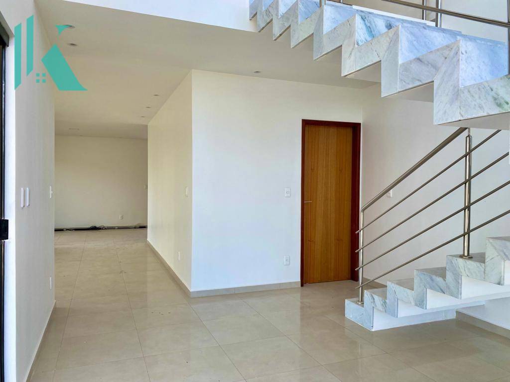 Casa à venda com 4 quartos, 367m² - Foto 12