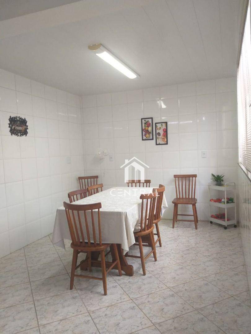 Sobrado à venda com 4 quartos, 248m² - Foto 22